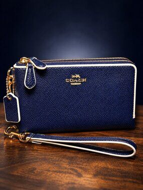 COACH Double Zip Denim Navy Pebbled Leather Wristlet Wallet with Hang Tag